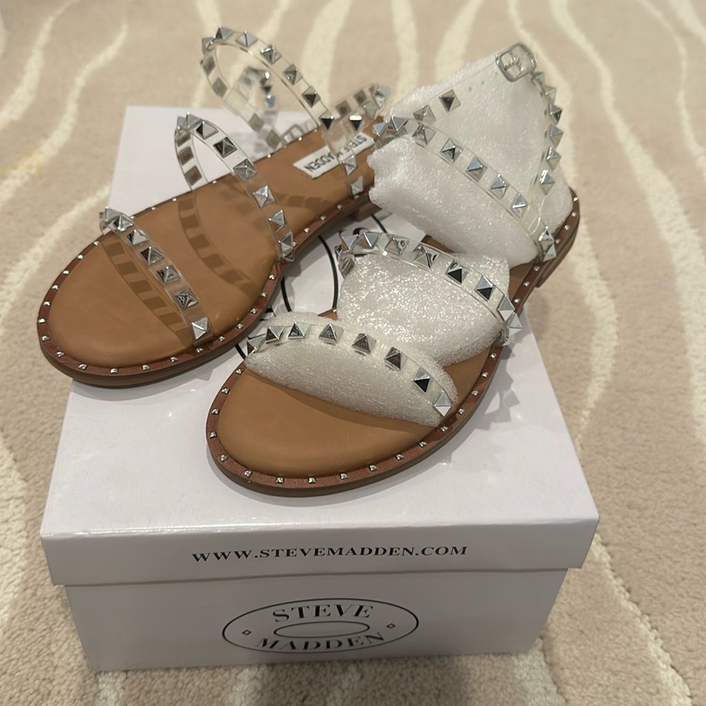 Steve Madden Travel Clear sandal size 6.5